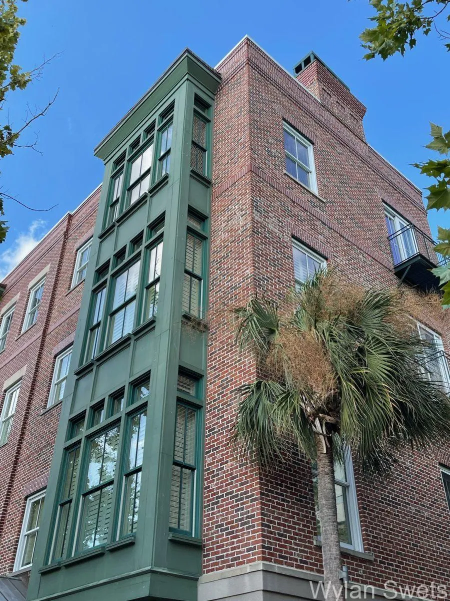 Photo by Wylan Swets